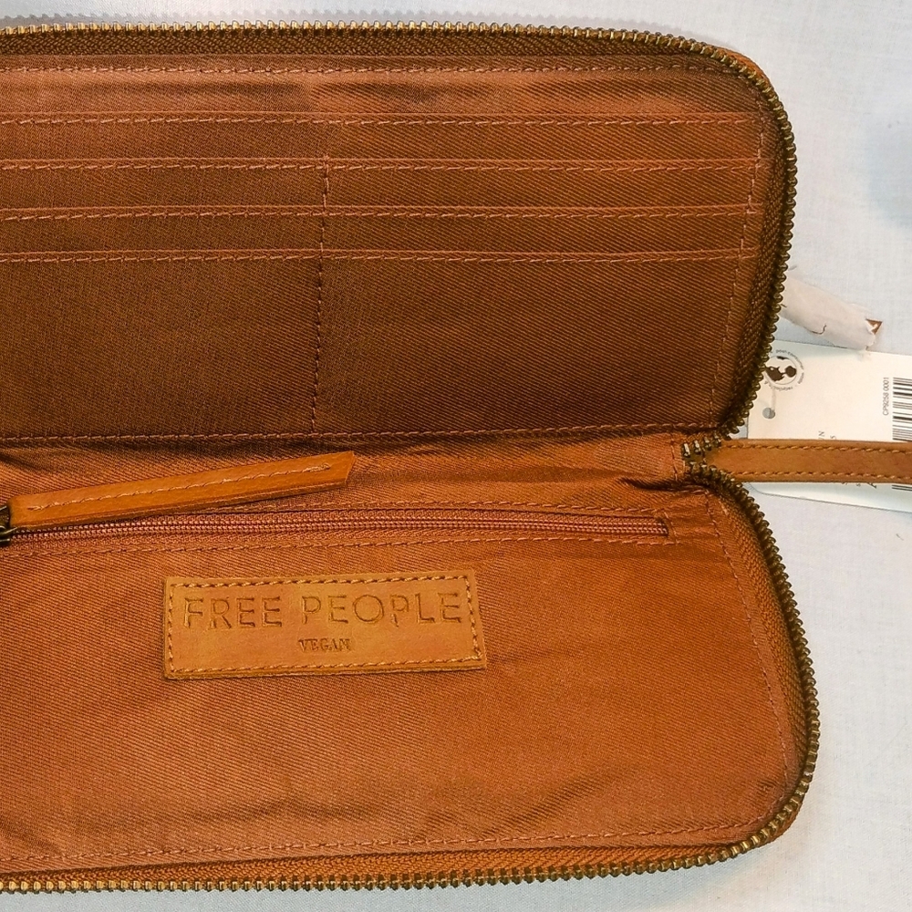 Free People Brown Wallet New With Tags. - Picture 3 of 5